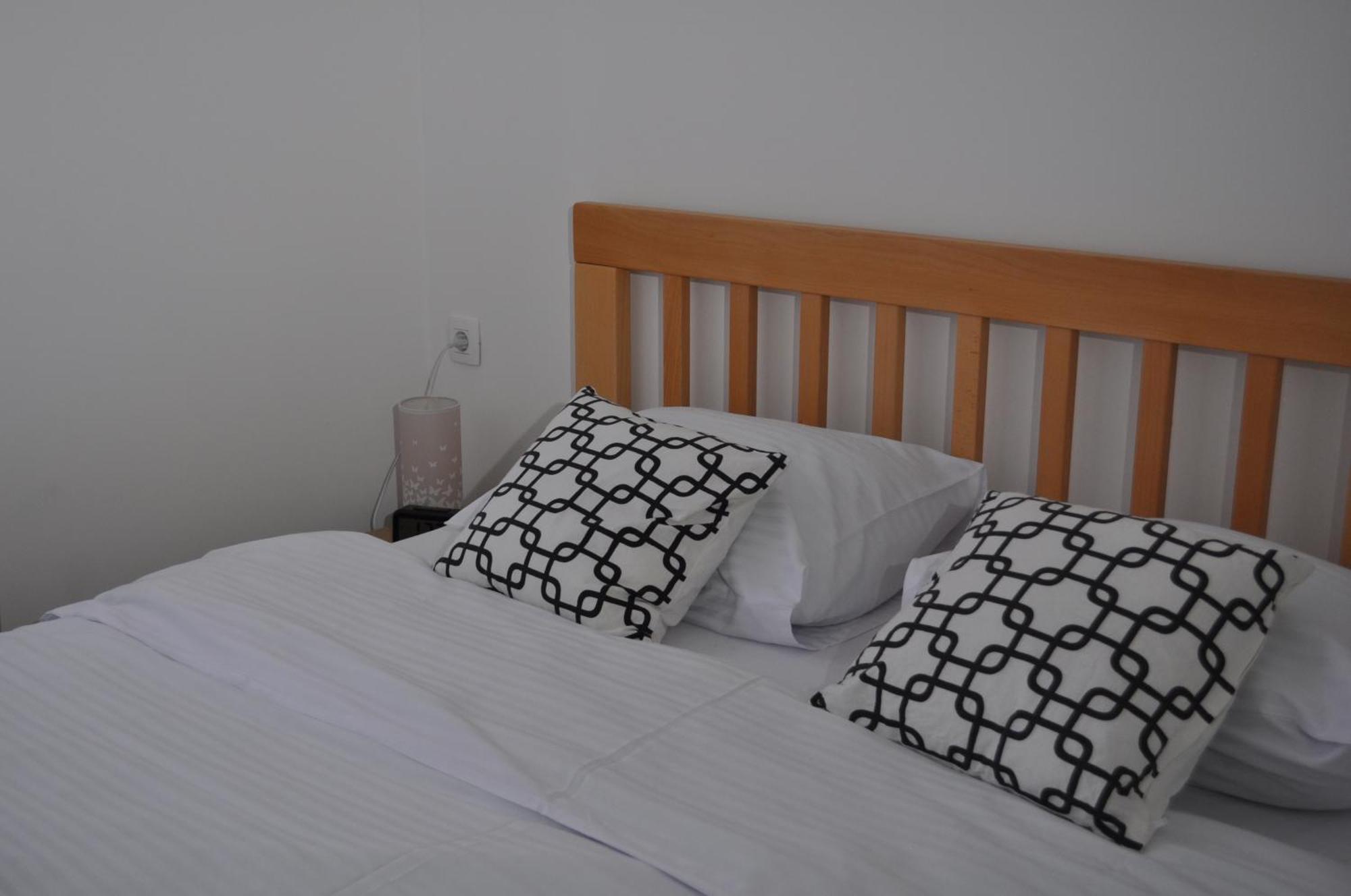 Apartmani Zabljak Hills エクステリア 写真